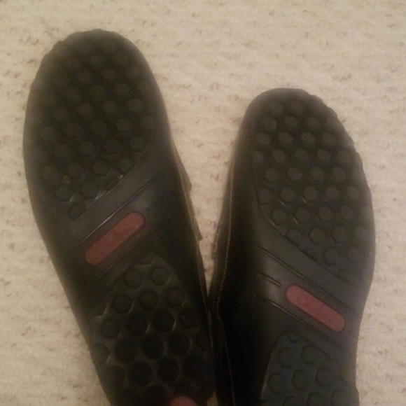 Cole Hann Shoes - Picture 3 of 3